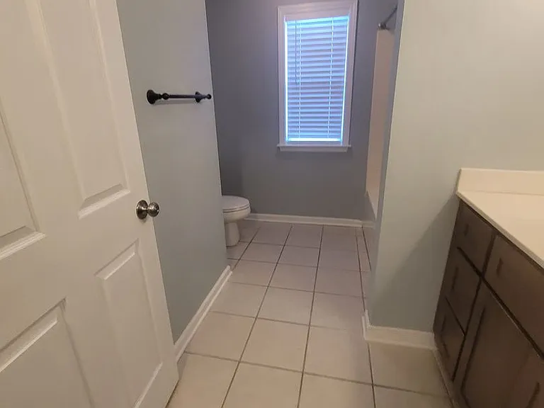 5132 Greenville Loop Rd #B — Photo 16