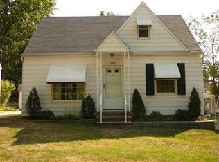 5521 Thomas St, Maple Heights, OH