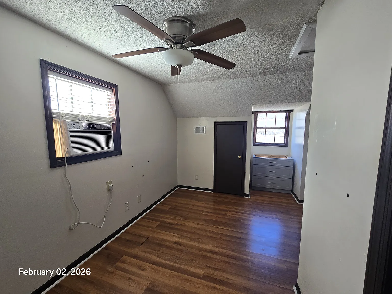 4 bed, 1800 sqft, $1,495 — Photo 4