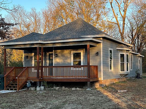 2nd image of 718 N Oklahoma Ave