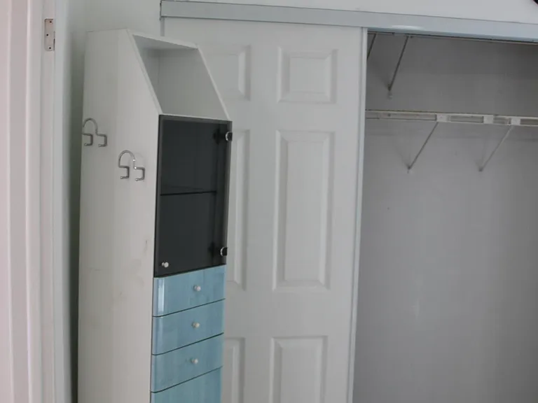 175 Canterbury Dr W #175 — Photo 11