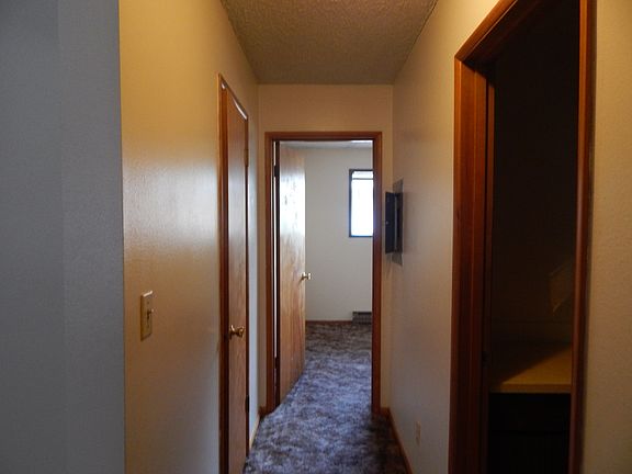 4th image of 3050 Maryland St APT 12