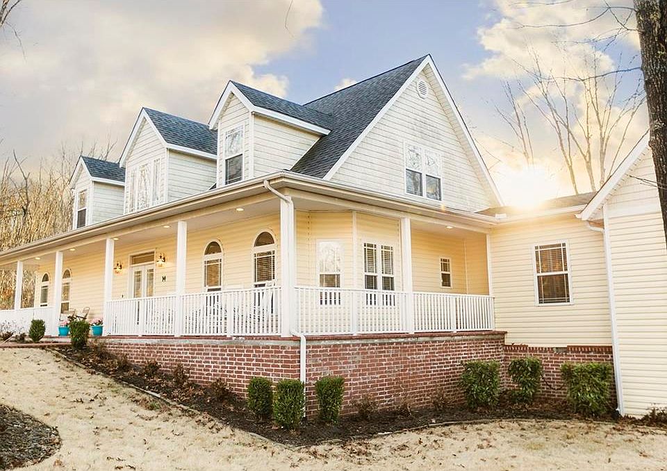 Wrap-Around front porch!