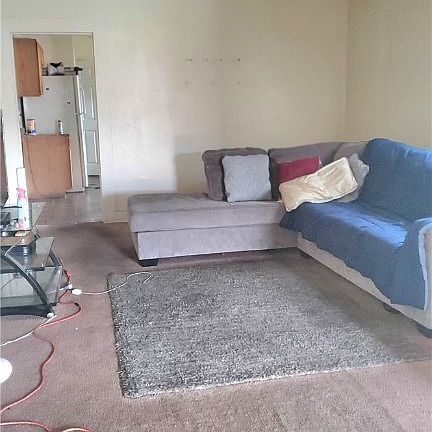 3rd image of 2652 Home Ave