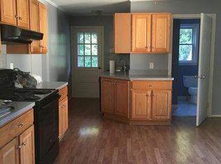 62 Willow St, Clinton, MA 01510