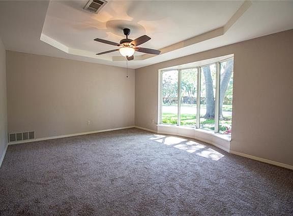 3rd image of 2405 Evans Dr