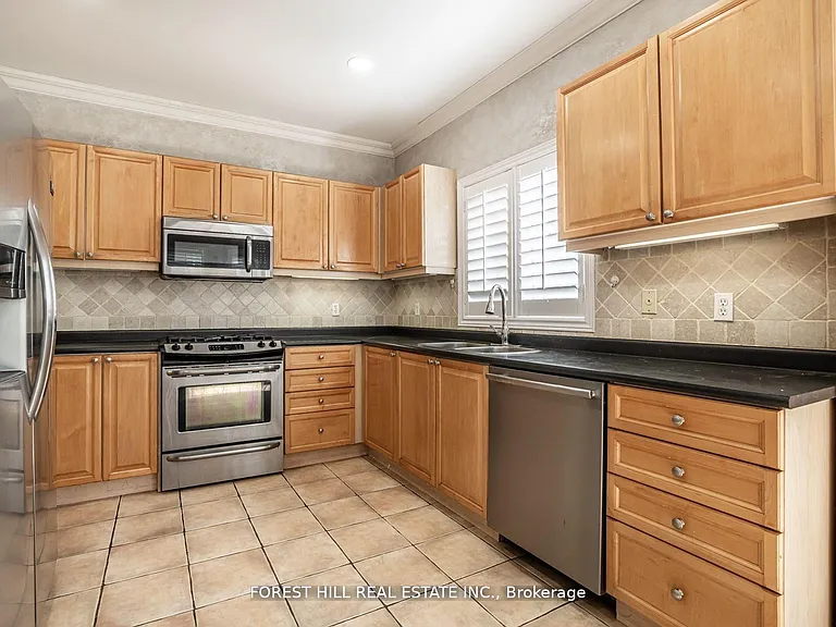 41 Cedar Springs Dr — Photo 13