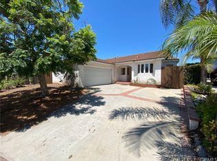 100 Surf Pl, Seal Beach, CA 90740
