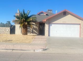 12401 Kari Anne Dr, El Paso, TX 79928