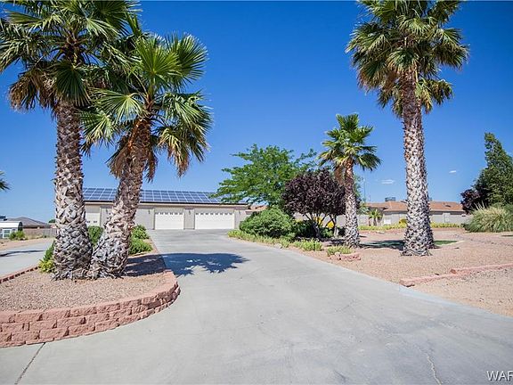 2nd image of 2372 Comanche Dr