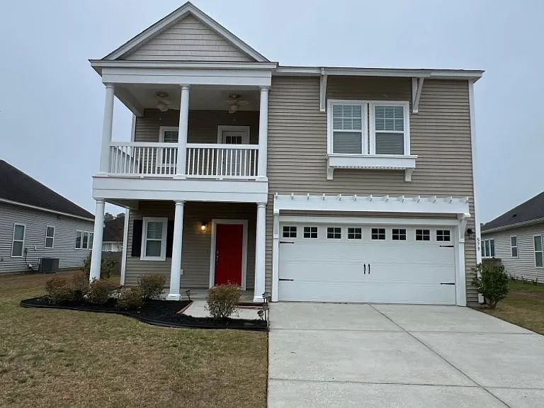 579 Crossland Dr — Photo 1