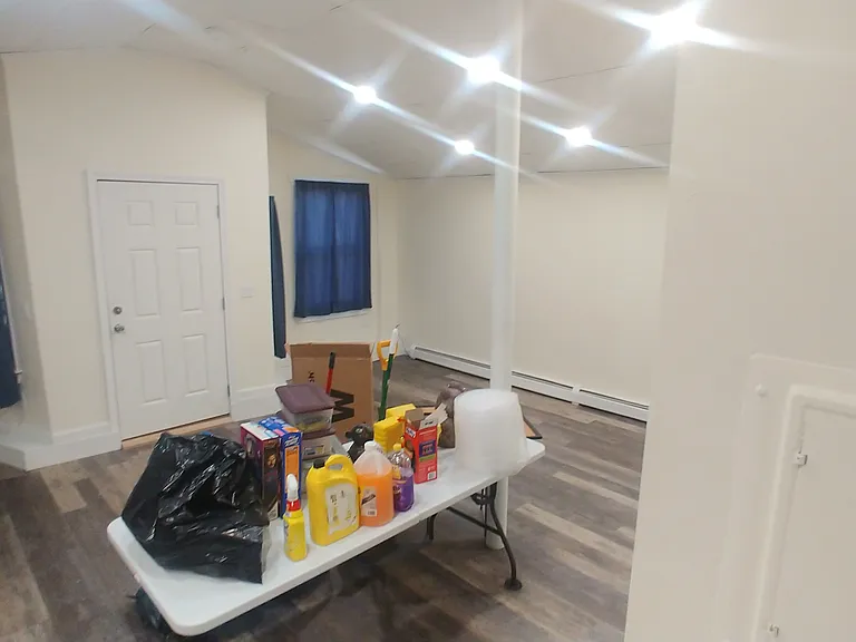 772 King Philip St — Photo 6