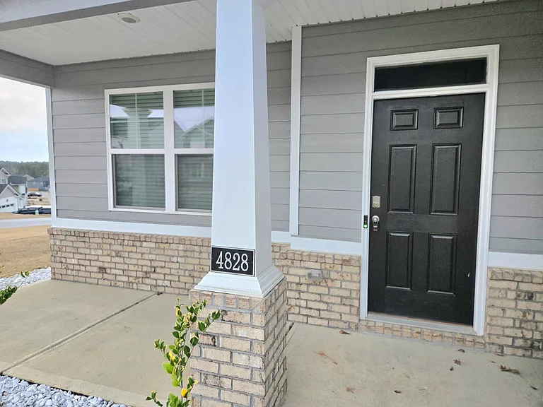 4828 Southwind Rd — Photo 4