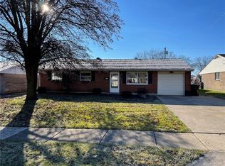 633 W Martindale Rd, Englewood, OH 45322