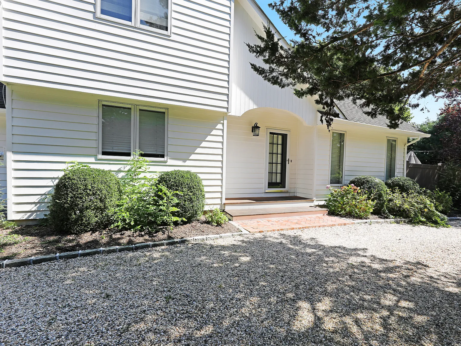 Westhampton Beauty | South of the Highway — Photo 4