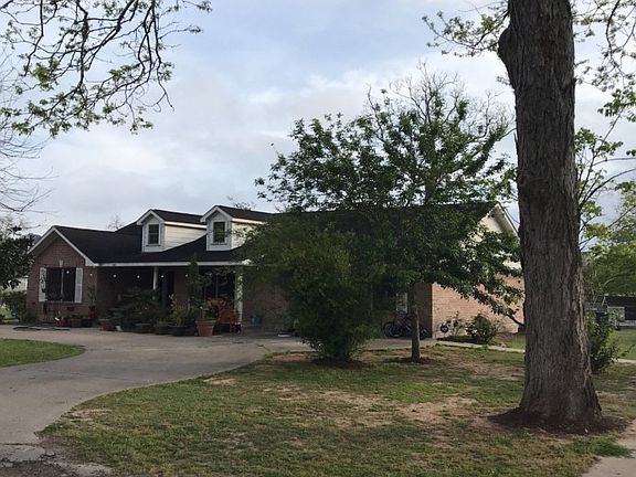 2nd image of 143 Creekside