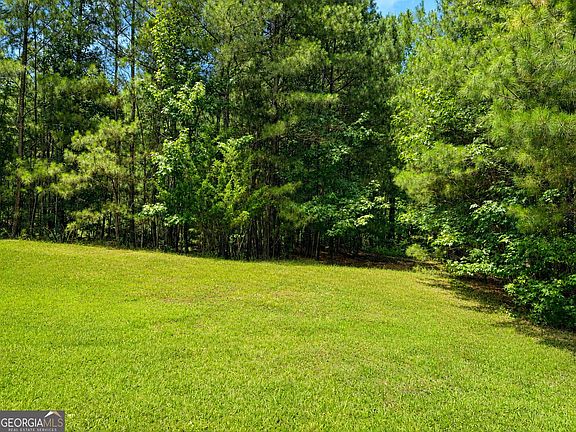 3rd image of 30 Cornish Trace Dr