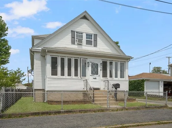 52 Dover St, Pawtucket, RI 02860