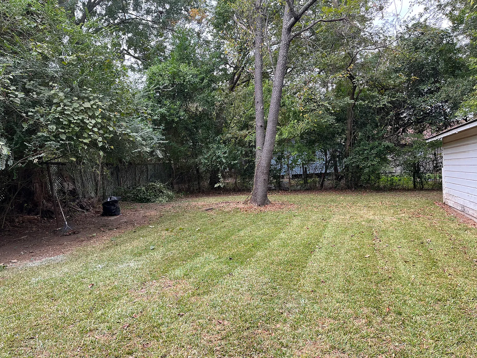 2 bed, 1000 sqft, $850 — Photo 2
