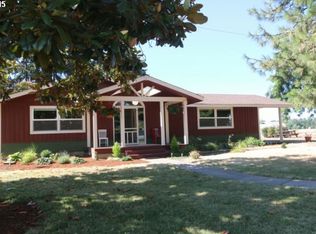 31064 W Crossroads Ln, Eugene, OR 97408