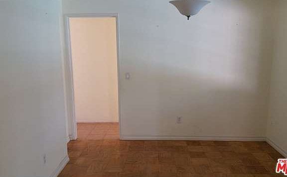4th image of 22839 Runnymede St