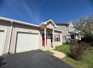 1652 Cesario Dr, Hampshire, IL 60140