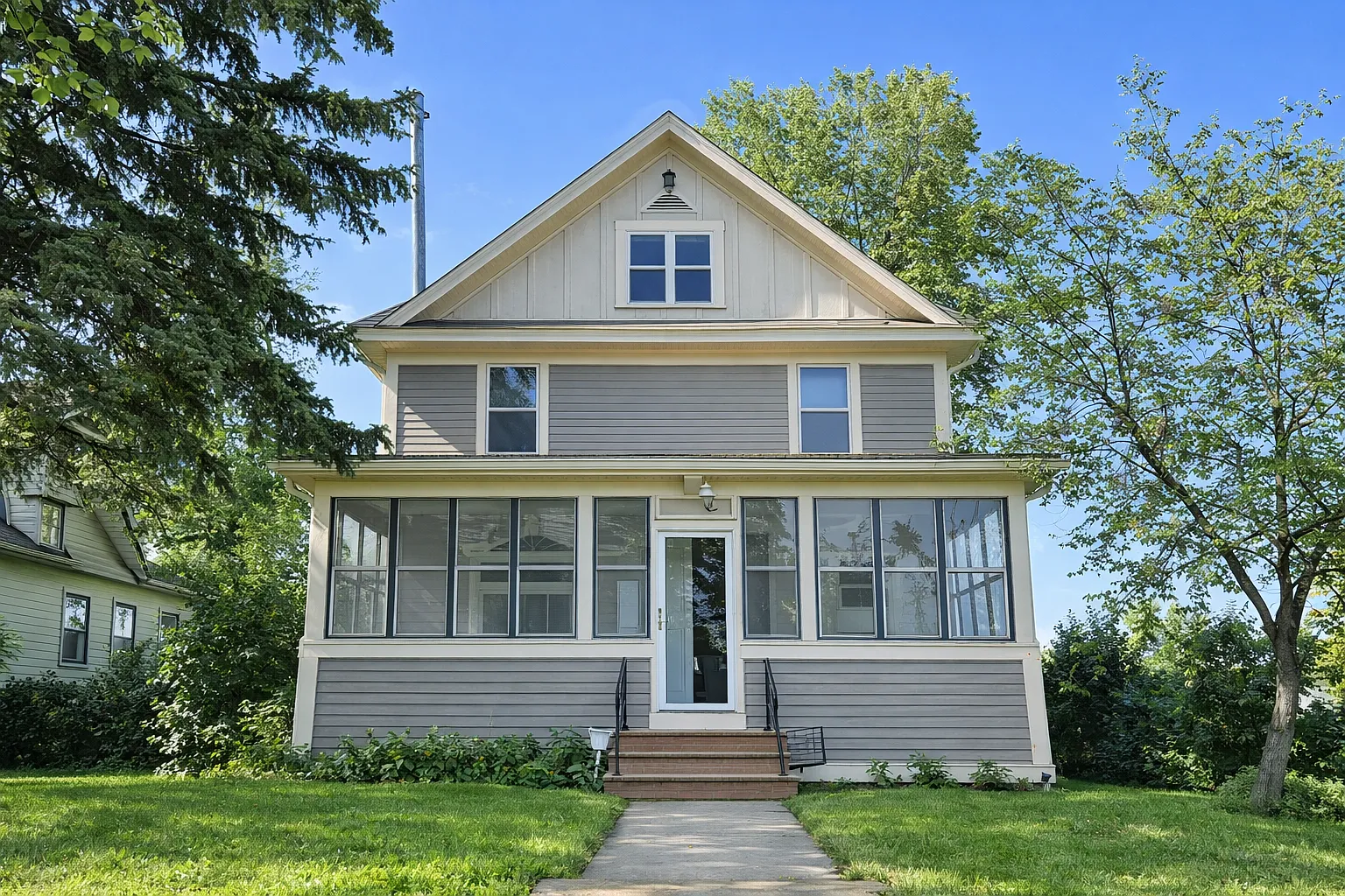 6 bed, $4,000 — Photo 1