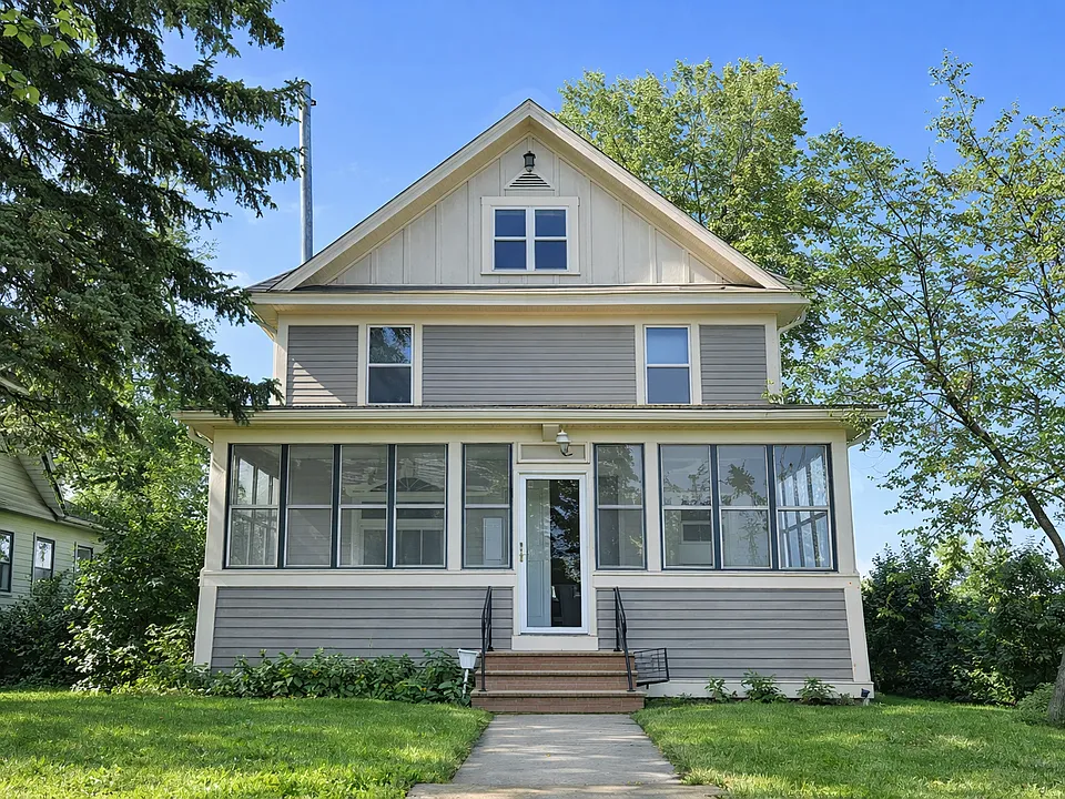 1595 Blair Ave