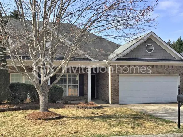 6832 Grand Hickory Dr, Braselton, GA 30517