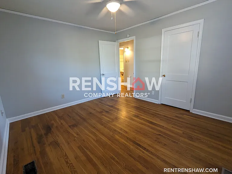 1887 N Graham St — Photo 25