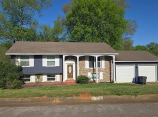 139 Roberts St, Florence, AL 35633