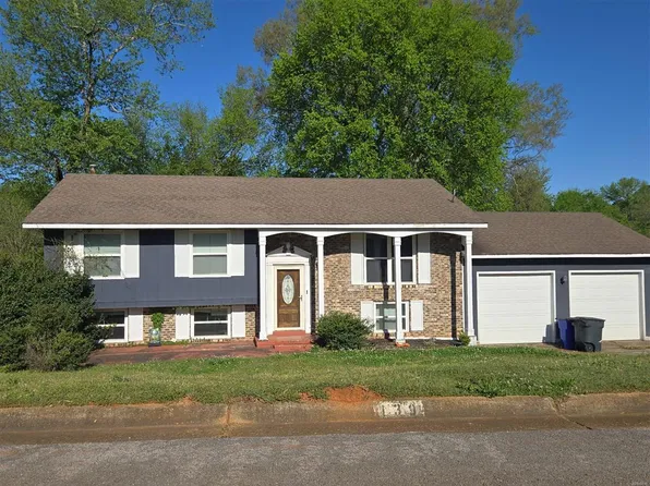 139 Roberts St, Florence, AL 35633