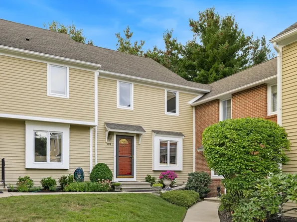409 Lewis O Gray Dr #409, Saugus, MA 01906