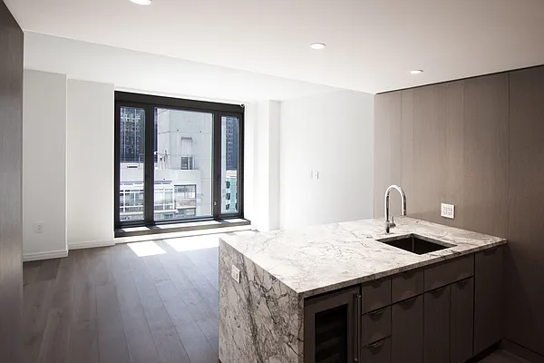 Rented by RELO REDAC INC. | media 13