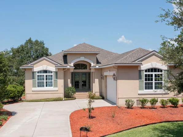 305 Bateau Dr, Saint Marys, GA 31558