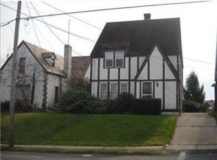 605 4th St, Monongahela, PA 15063