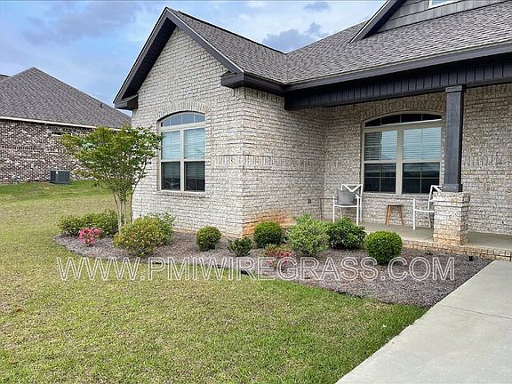 2nd image of 117 Crest Hill Dr