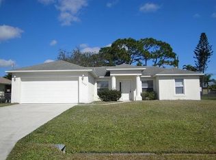 2455 SE Wishbone Rd, Port Saint Lucie, FL 34952
