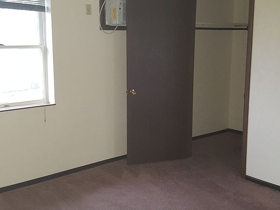 3rd image of 215 Harmon St #77