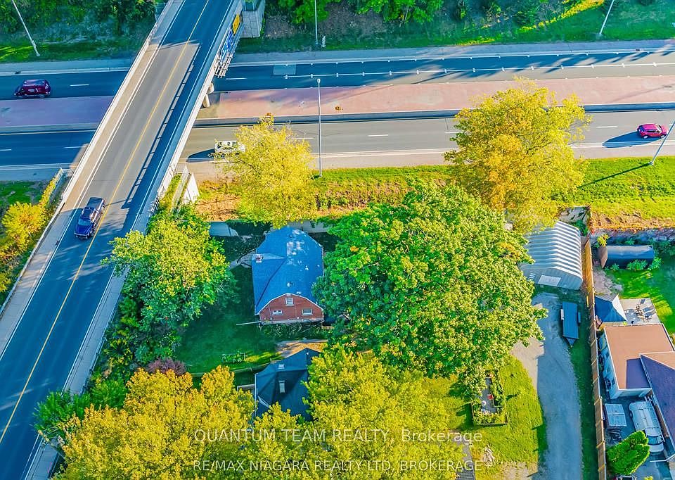 1st image of 5365 Portage Rd