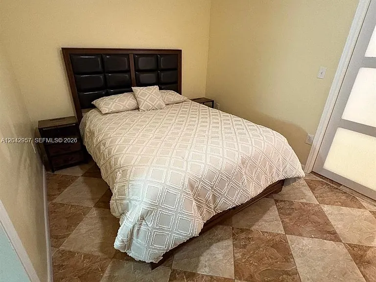 15470 SW 47th St #0 — Photo 7
