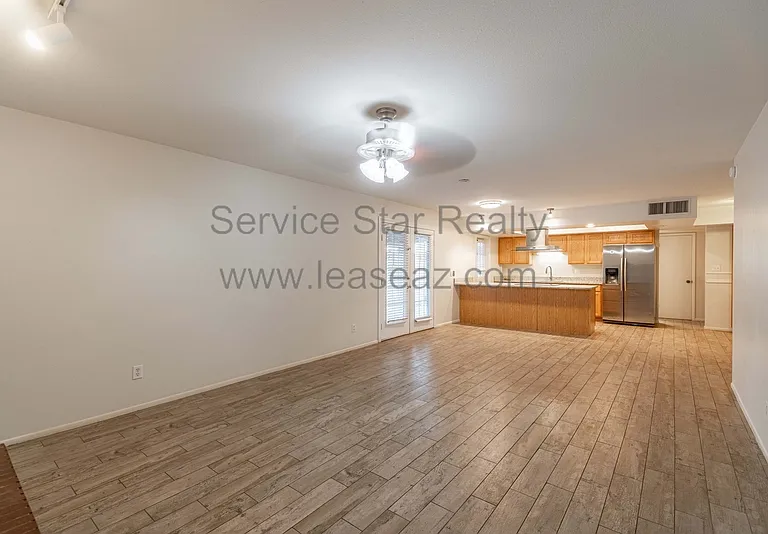 923 E Wesleyan Dr — Photo 9