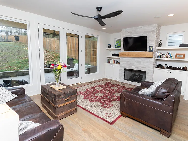 5821 Maxon Ave — Photo 10