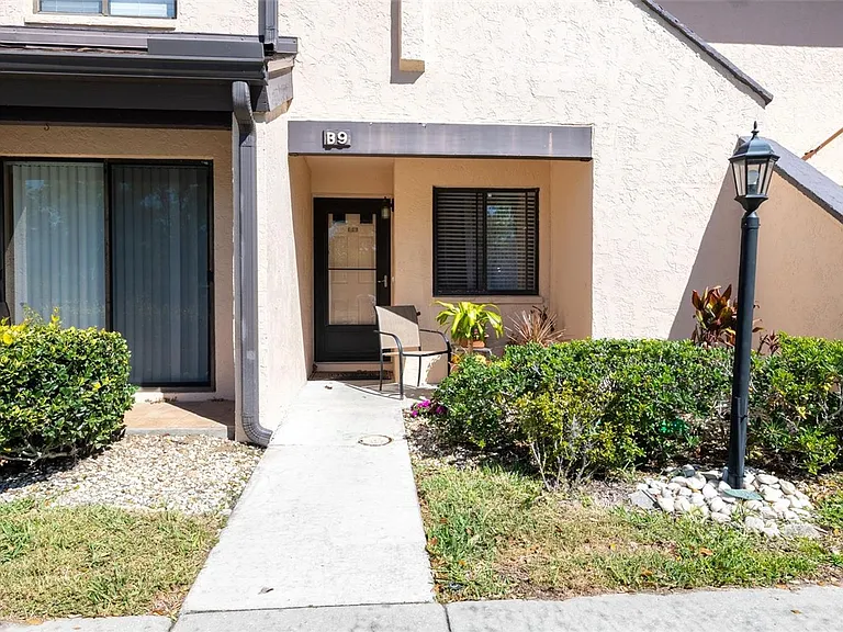 6211 Timber Lake Dr #B9 — Photo 12
