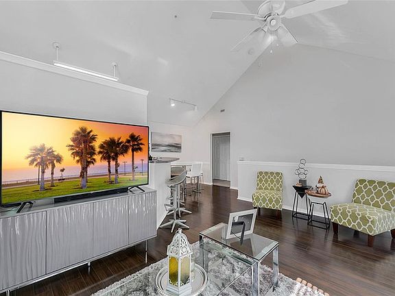 5th image of 3403 Greenwich Village Blvd APT 204
