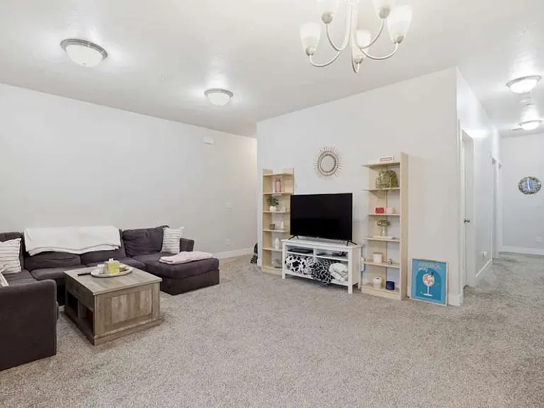 1593 N 160 W #201 — Photo 9