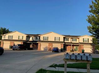 1250 Leon Way APT 4, Bourbonnais, IL 60914