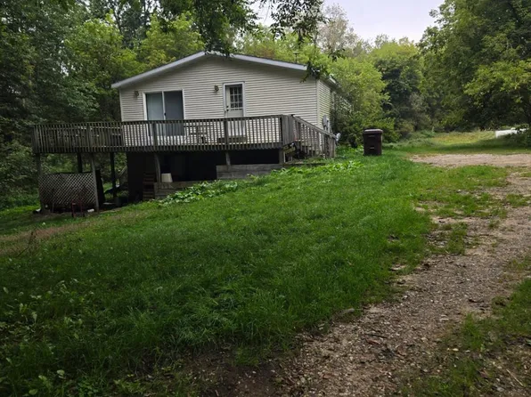 5890 Stimson Rd, Eaton Rapids, MI 48827