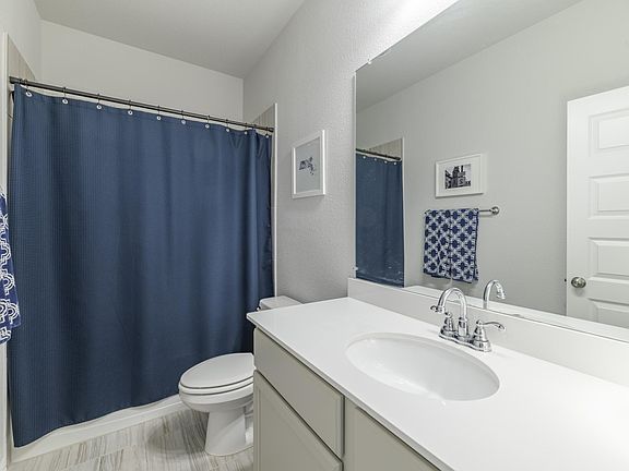 4th image of 120 Black Alder Dr