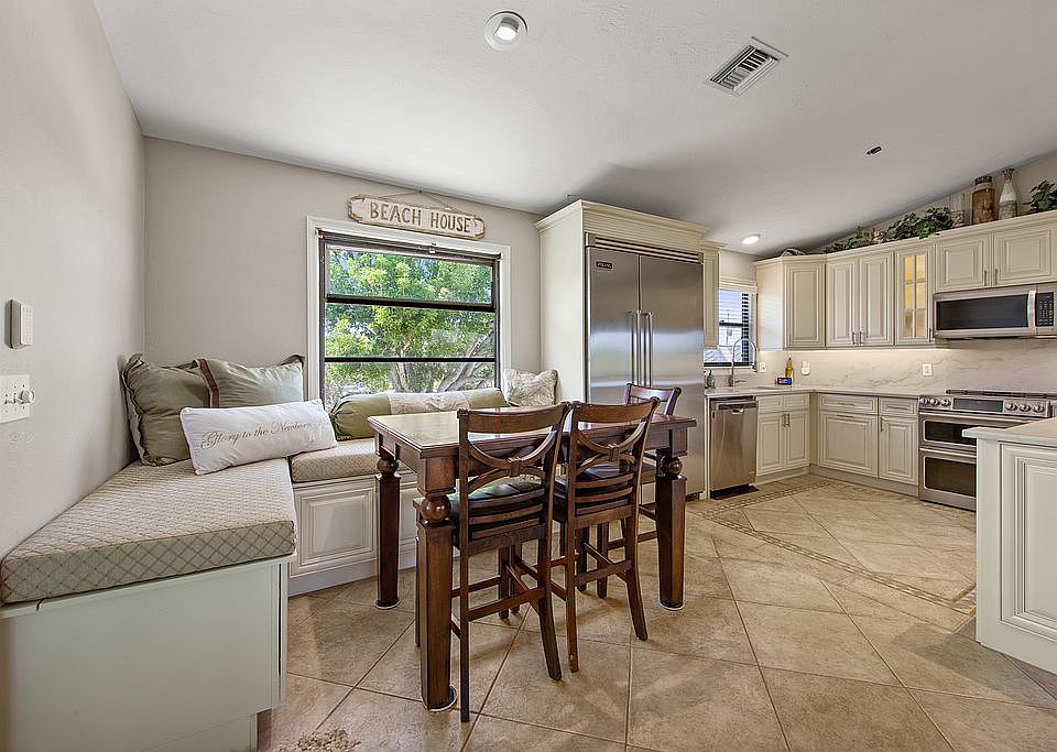 1st image of 280 Seminole Way